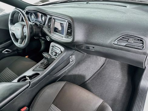 Used 2022 Dodge Challenger GT RWD image 29