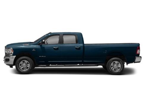 Used 2020 RAM 2500 Big Horn w/ Towing Technology Group AWD/4WD image 3