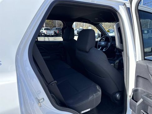 Used 2025 Toyota 4Runner SR5 image 28