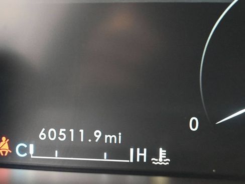 Used 2021 Lincoln Nautilus FWD image 13