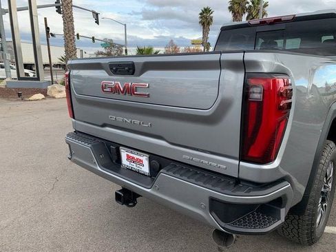 New 2026 GMC Sierra 2500 Denali w/ Denali Reserve Package image 7