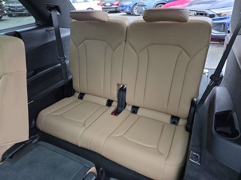 Used 2022 Audi Q7 2.0T Premium Plus w/ Premium Plus Package image 56