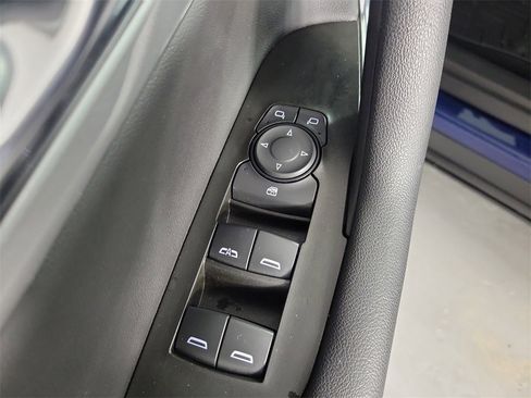 Used 2023 Chevrolet Blazer LT w/ Convenience Package image 18