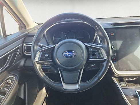 Used 2022 Subaru Outback Limited image 12