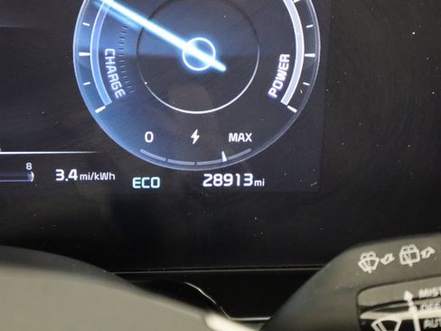 Used 2023 Kia Niro Wind FWD image 41