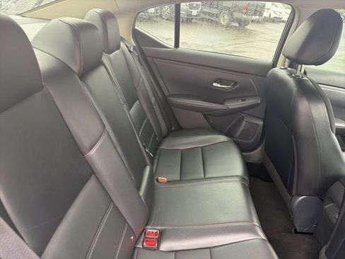 Used 2023 Nissan Sentra SR w/ SR Premium Package FWD image 23