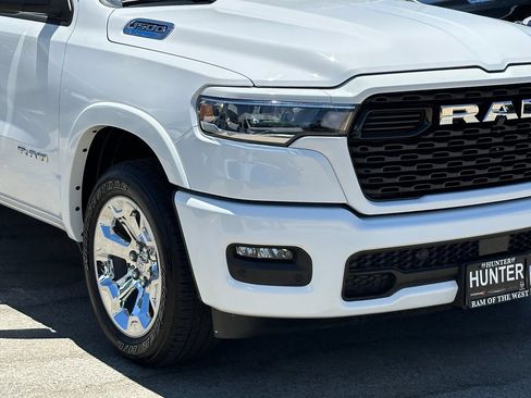 Used 2025 RAM 1500 Big Horn RWD image 11
