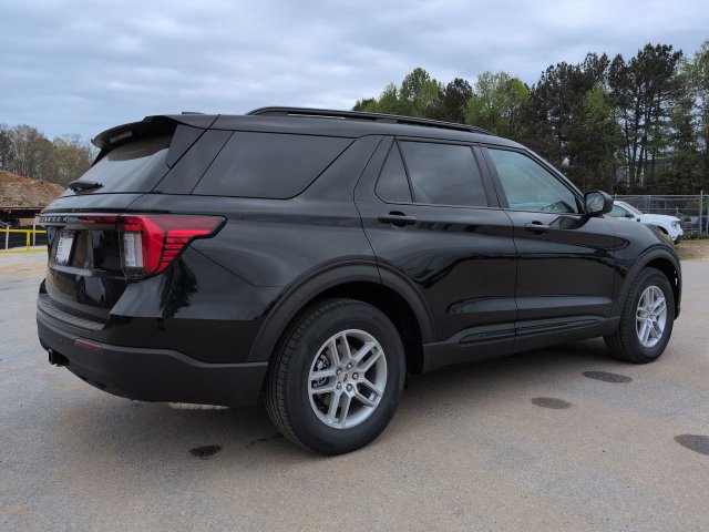 New 2026 Ford Explorer Active RWD image 4