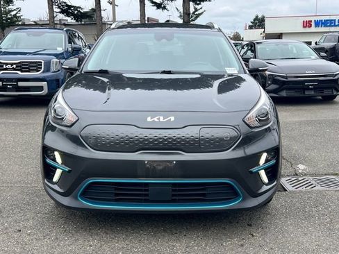 Used 2022 Kia Niro EX w/ Cold Weather Package image 4