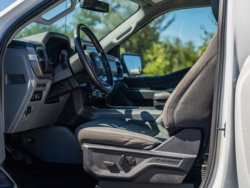 Used 2024 Ford F150 XLT w/ Equipment Group 302A MID image 20