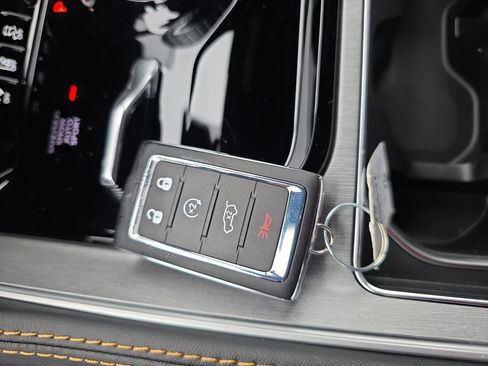 New 2026 Jeep Grand Wagoneer 4WD image 31