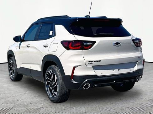 New 2026 Chevrolet TrailBlazer RS w/ Convenience Package AWD/4WD image 4