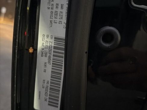 Used 2015 Dodge Challenger SXT Plus image 16