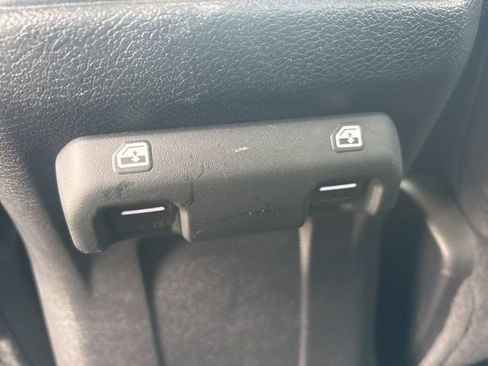 Used 2022 Jeep Gladiator Sport image 52