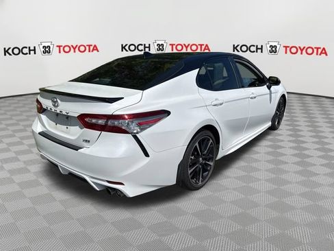 Used 2019 Toyota Camry XSE w/ Navigation Package FWD image 8