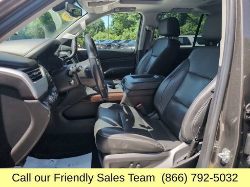 Used 2019 GMC Yukon SLT w/ Open Road Package AWD/4WD image 11