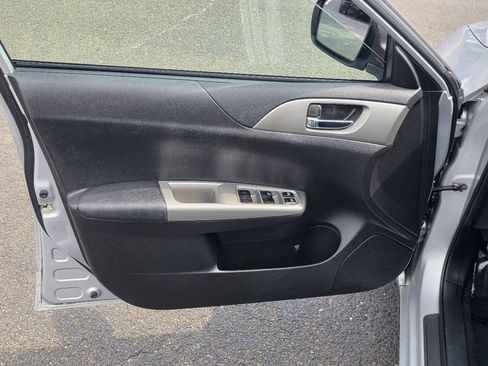 Used 2009 Subaru Impreza 2.5i AWD/4WD image 9