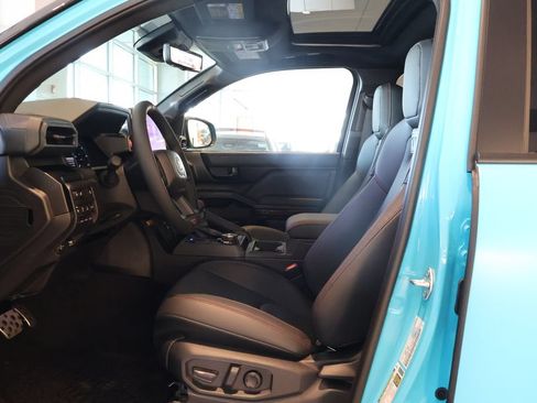 Used 2026 Toyota Tacoma TRD Pro AWD/4WD image 9