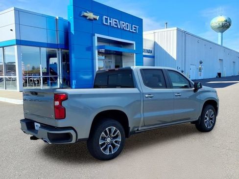 New 2026 Chevrolet Silverado 1500 RST AWD/4WD image 3