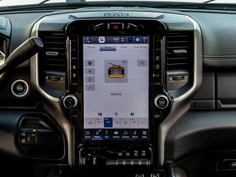 Used 2024 RAM 3500 Laramie w/ Night Edition image 25