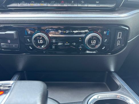 Certified 2022 Chevrolet Silverado 1500 LTZ w/ LTZ Premium Package AWD/4WD image 5