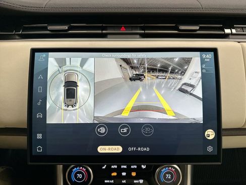 Certified 2023 Land Rover Range Rover SE image 24