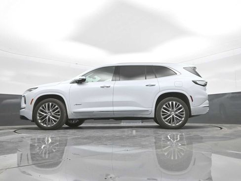Used 2026 Buick Enclave Avenir w/ Super Cruise Package AWD/4WD image 45