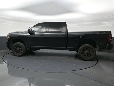Used 2024 RAM 2500 Big Horn w/ Night Edition AWD/4WD image 2