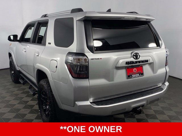Used 2024 Toyota 4Runner SR5 Premium w/ Moonroof Package AWD/4WD image 6