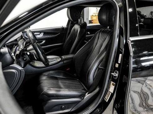 Used 2022 Mercedes-Benz E 450 4MATIC Sedan w/ Driver Assistance Package image 28