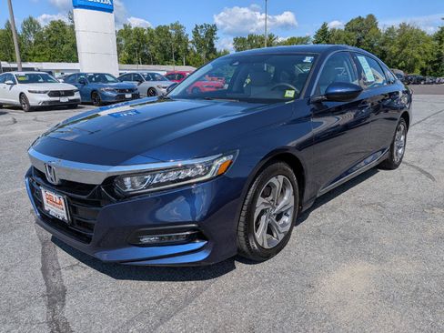 Used 2019 Honda Accord EX image 3
