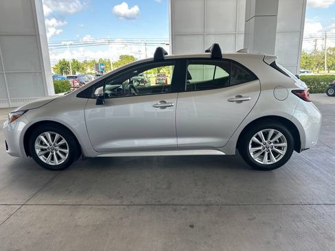 Certified 2023 Toyota Corolla SE w/ SE Premium Package FWD image 5