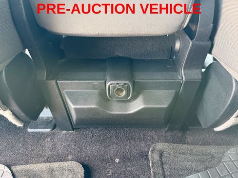 Used 2016 Ford F150 XLT w/ Equipment Group 302A Luxury AWD/4WD image 16