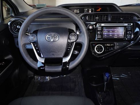 Used 2018 Toyota Prius C Three w/ Carpet Mat Package image 11