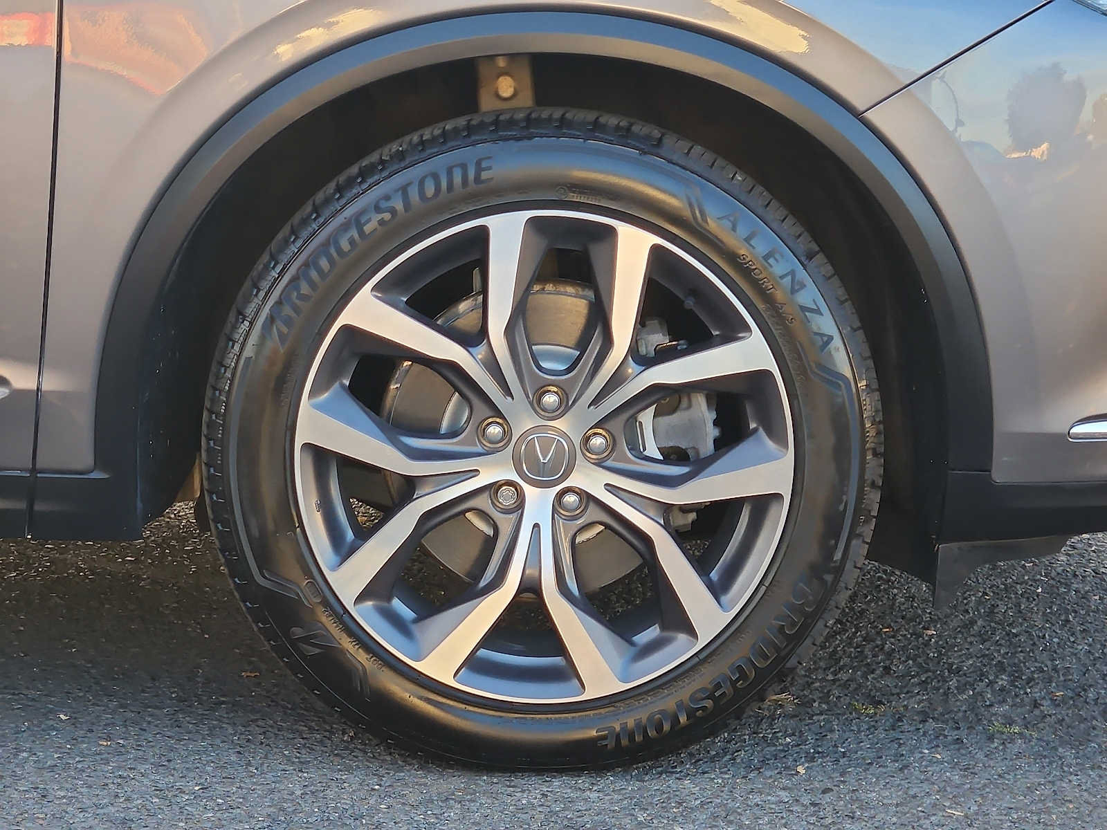 Used 2024 Acura MDX w/ Technology Package AWD/4WD image 8