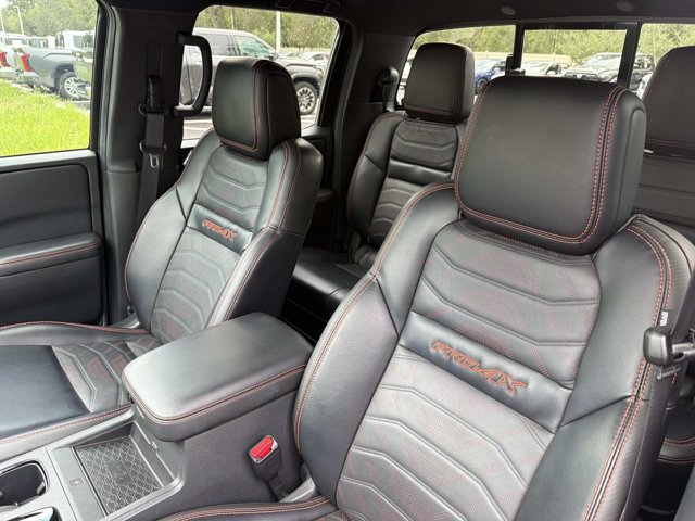 Used 2025 Nissan Frontier PRO-4X w/ Pro Premium Package AWD/4WD image 11