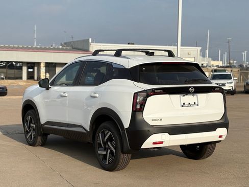 New 2026 Nissan Kicks SV w/ SV Premium Package image 6