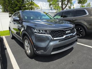 Certified 2023 Kia Sorento LX FWD video 1