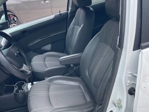 Used 2015 Chevrolet Spark LS image 17