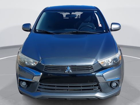 Used 2016 Mitsubishi Outlander Sport ES image 2