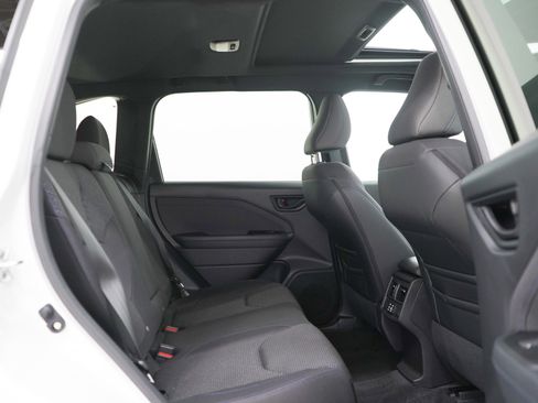 Used 2026 Subaru Forester Premium AWD/4WD image 9