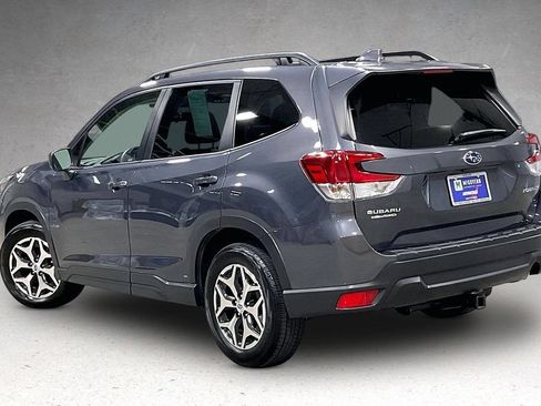 Used 2023 Subaru Forester Premium AWD/4WD image 4