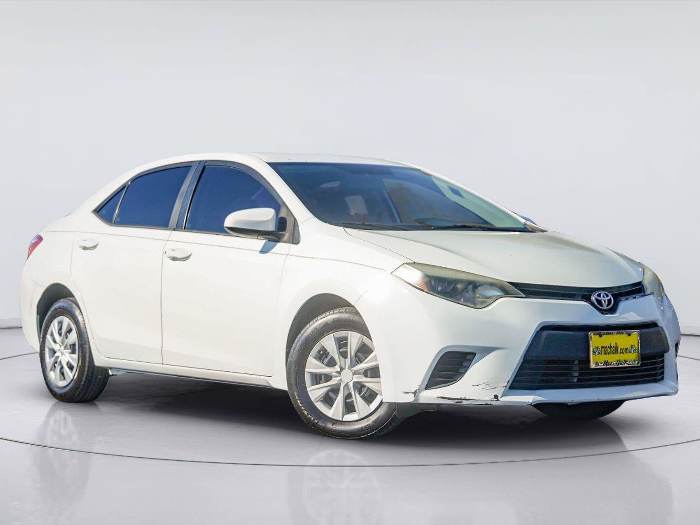 Used 2015 Toyota Corolla L FWD image 1