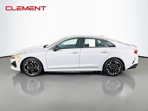 Used 2022 Kia K5 GT-Line AWD/4WD image 5