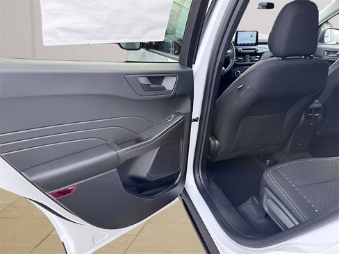 New 2026 Ford Escape Active image 28