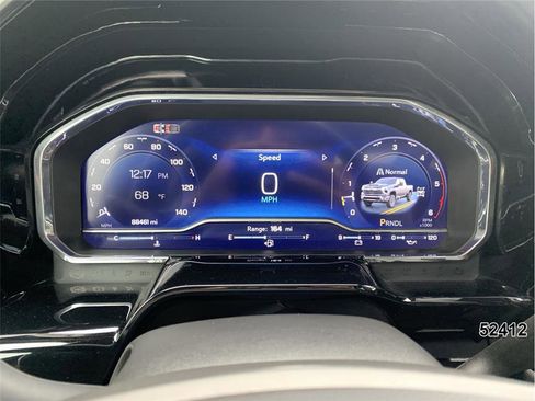 Used 2024 Chevrolet Silverado 2500 LT w/ Convenience Package image 27