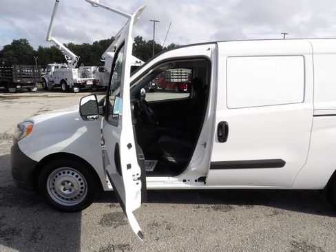 Used 2019 RAM ProMaster City Tradesman image 13