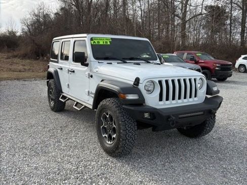 Used 2018 Jeep Wrangler Unlimited Sport S image 1