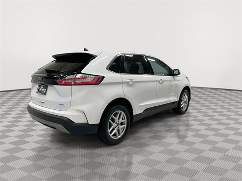 Used 2023 Ford Edge SEL image 10