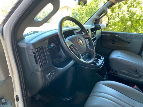 Used 2021 Chevrolet Express 2500 w/ Driver Convenience Package RWD image 30